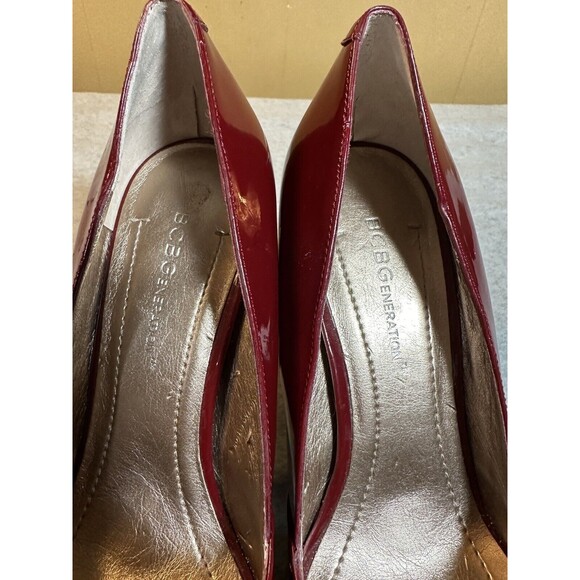 BCBGeneration Pump Heels Womens 6B Red Sexy Slip On Stilettos Pointed Toe CLEAN! - Picture 9 of 13